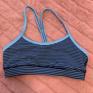 lululemon sports bra